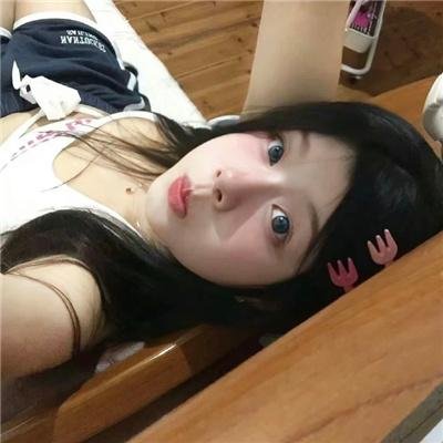 我才不要和人类恋爱呢